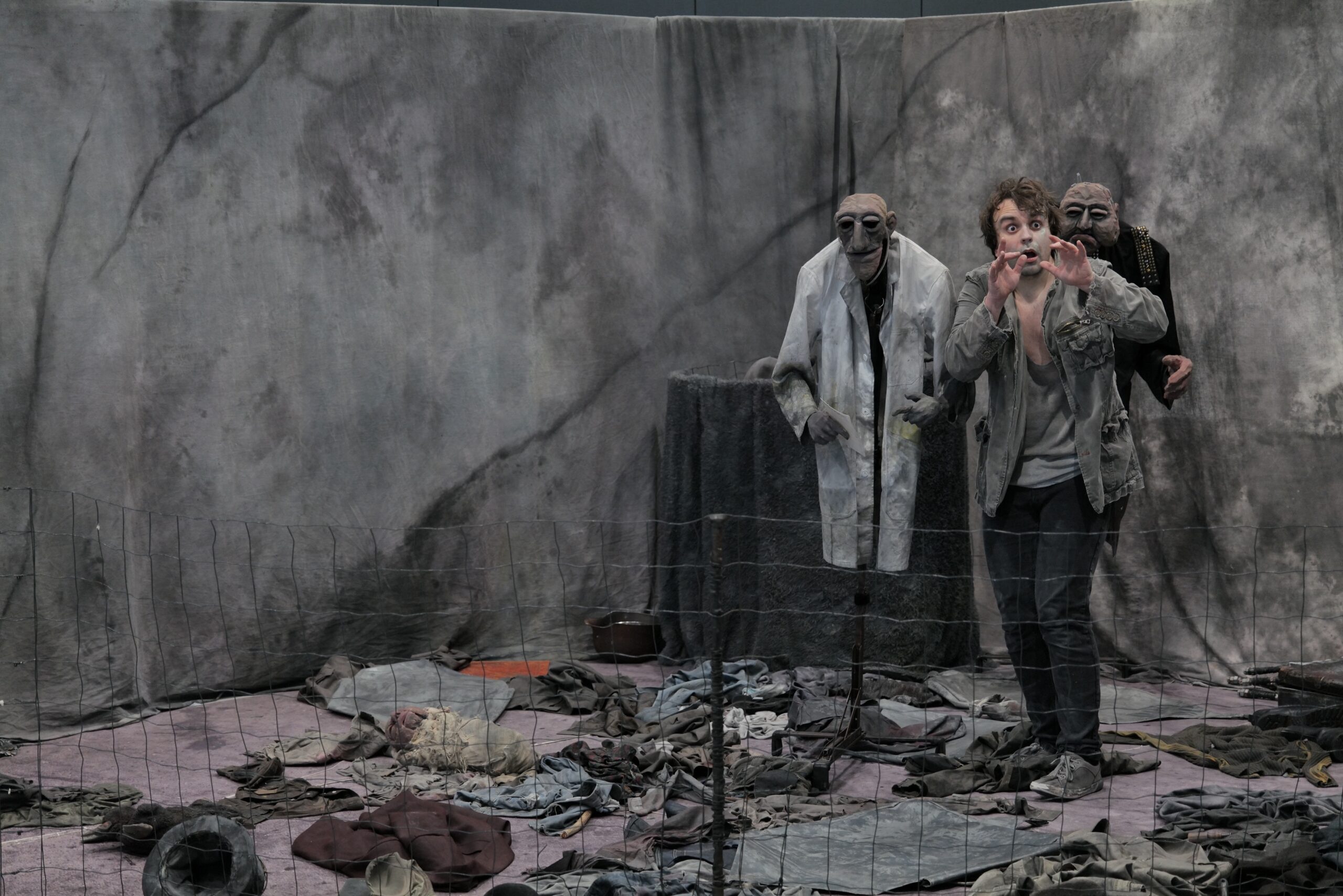 P1000466 Theateraufführung Woyzeck